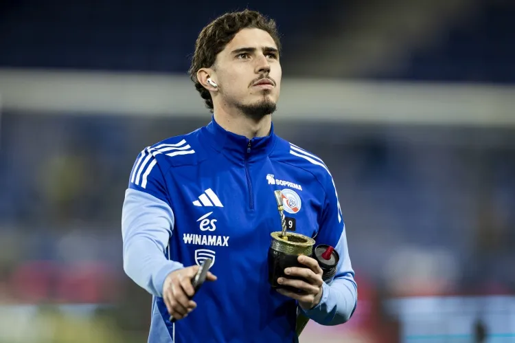 世界杯官方直播软件下载-7球4助！阿根廷前锋帕尼切利今年11场正式比赛已参与11球