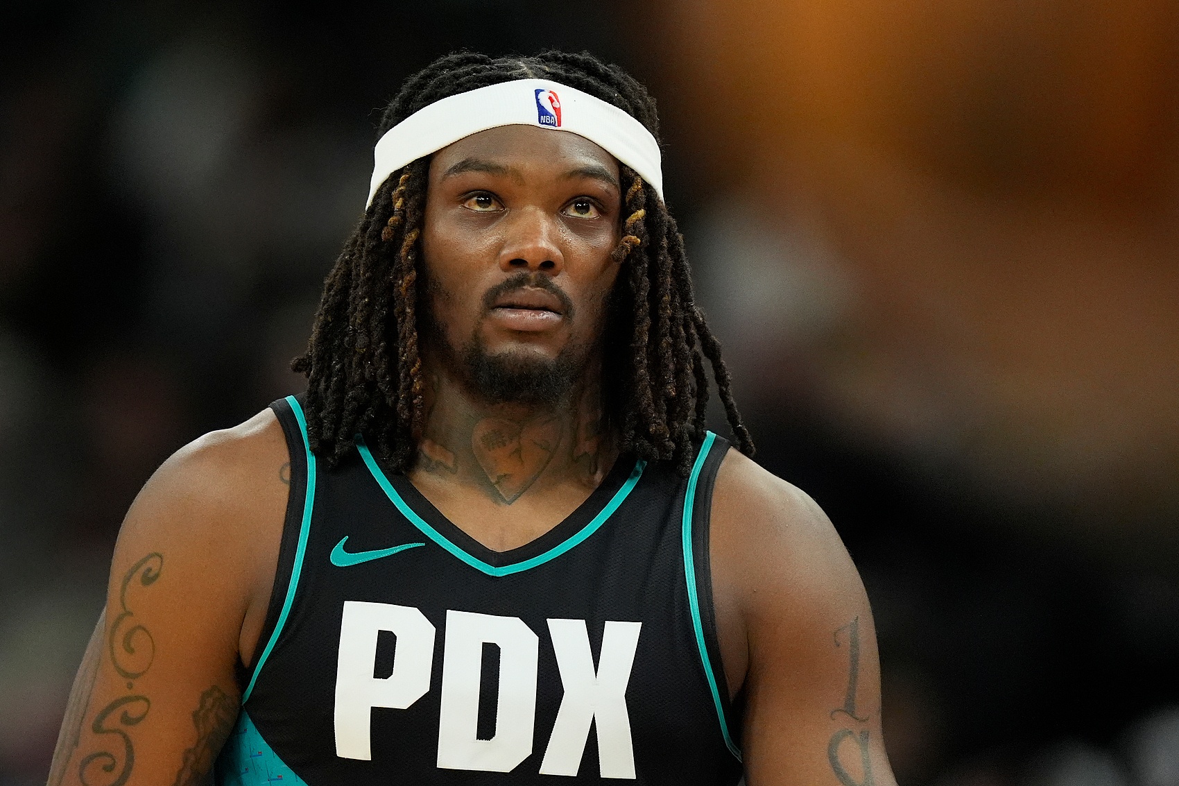 世界杯比赛直播地址-普理查德：罗威还是那个熟悉的罗威 那么不可思议 弹跳依然能平筐